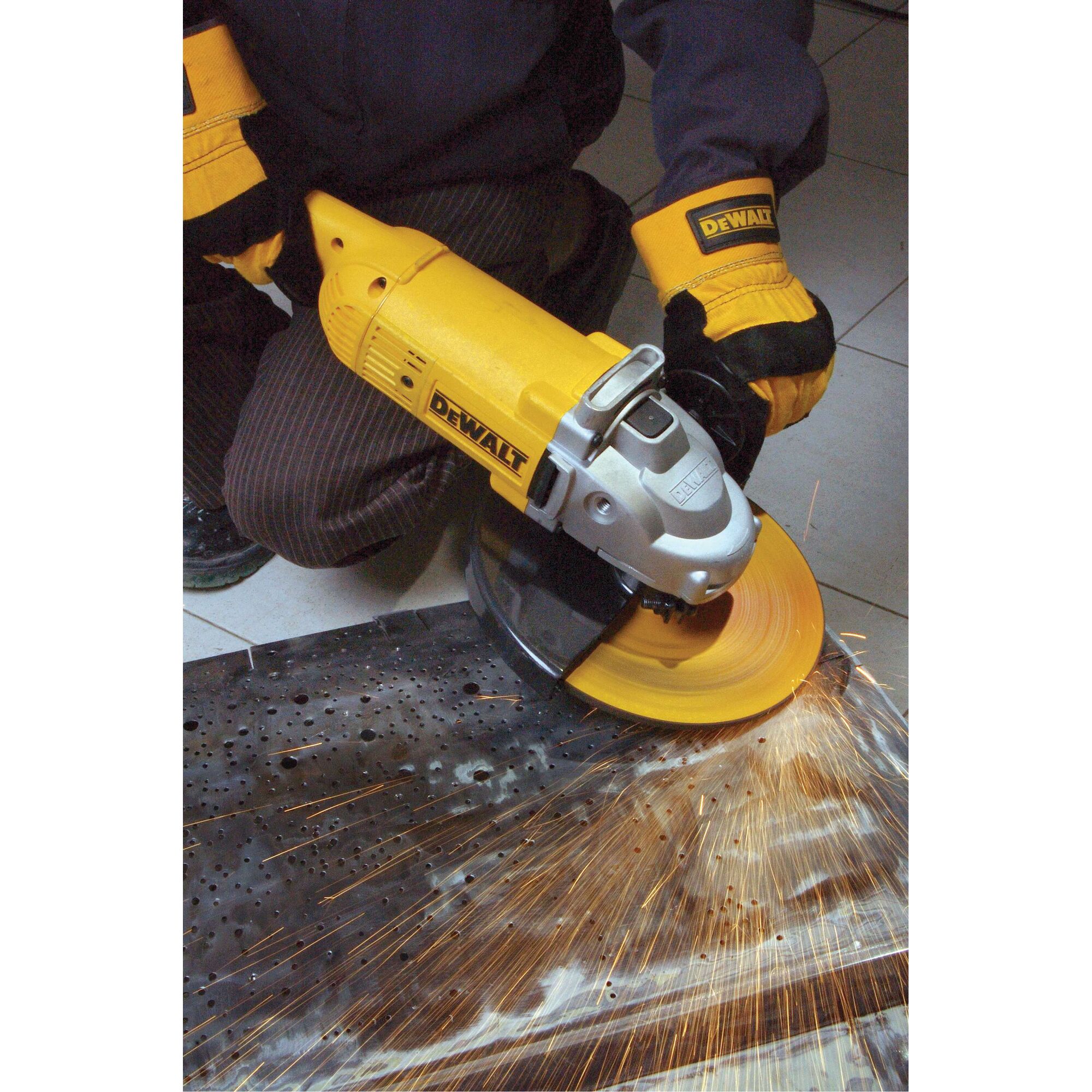 BOM D28490-B1, OPP LAG